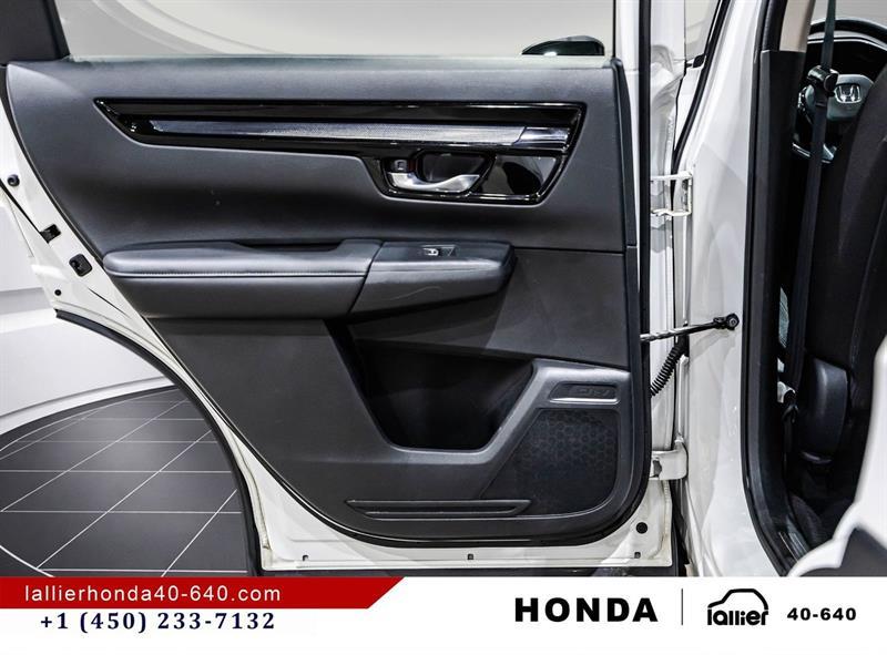 2025 Honda CR-V - Image 12