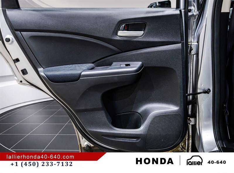 2015 Honda CR-V - Image 12