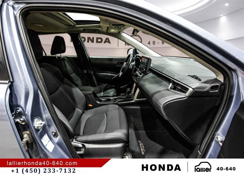 2022 Toyota Corolla - Image 17
