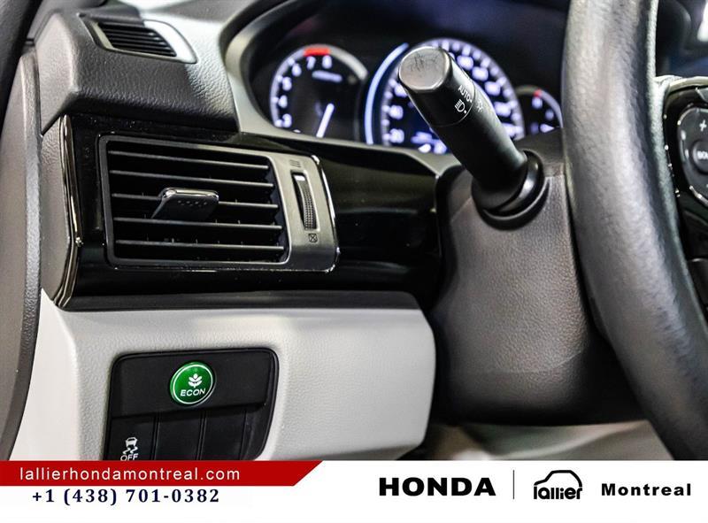 2017 Honda Accord - Image 20