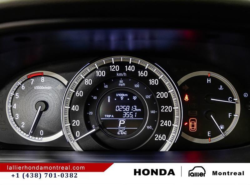2017 Honda Accord - Image 22