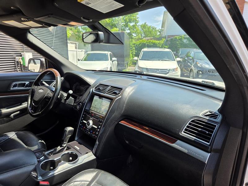 2017 Ford Explorer - Image 10