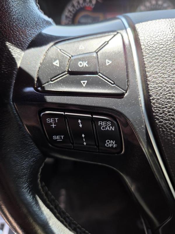 2017 Ford Explorer - Image 22