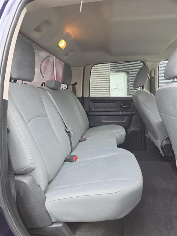2018 Ram 1500 - Image 12
