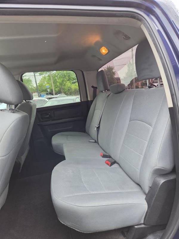 2018 Ram 1500 - Image 13