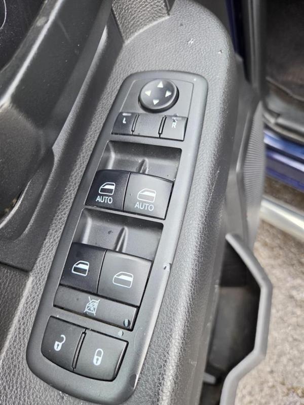 2018 Ram 1500 - Image 17
