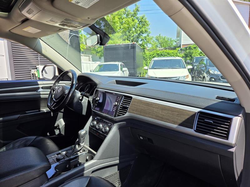 2018 Volkswagen Atlas - Image 10