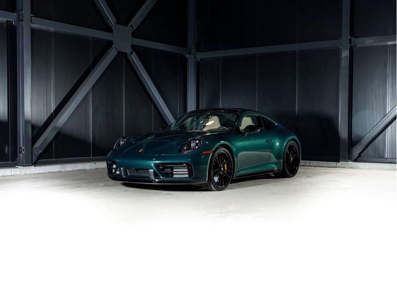 2024 Porsche 911 Carrera GTS Coupe RWD