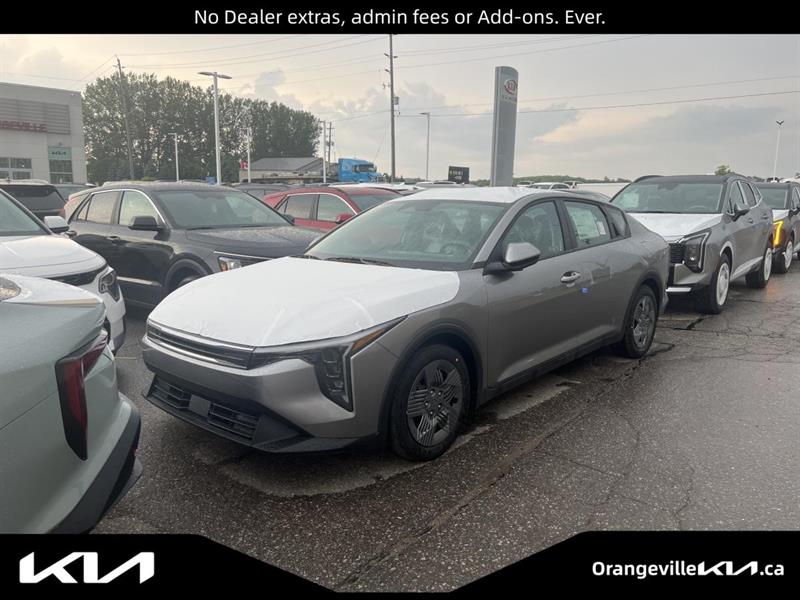 2026 Kia K4 LX FWD
