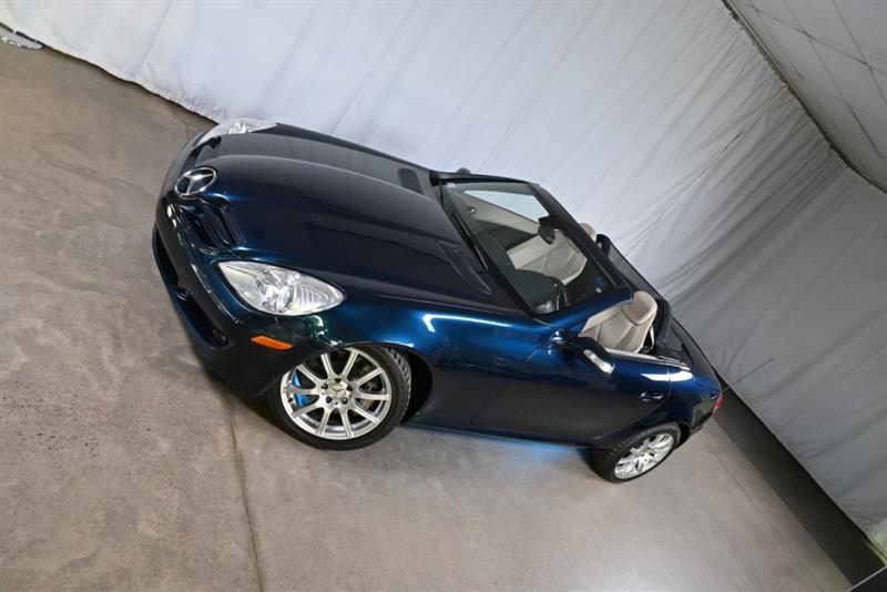 2005 Mercedes-Benz SLK - Image 5