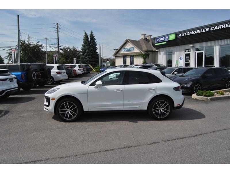 2024 Porsche Macan - Image 2