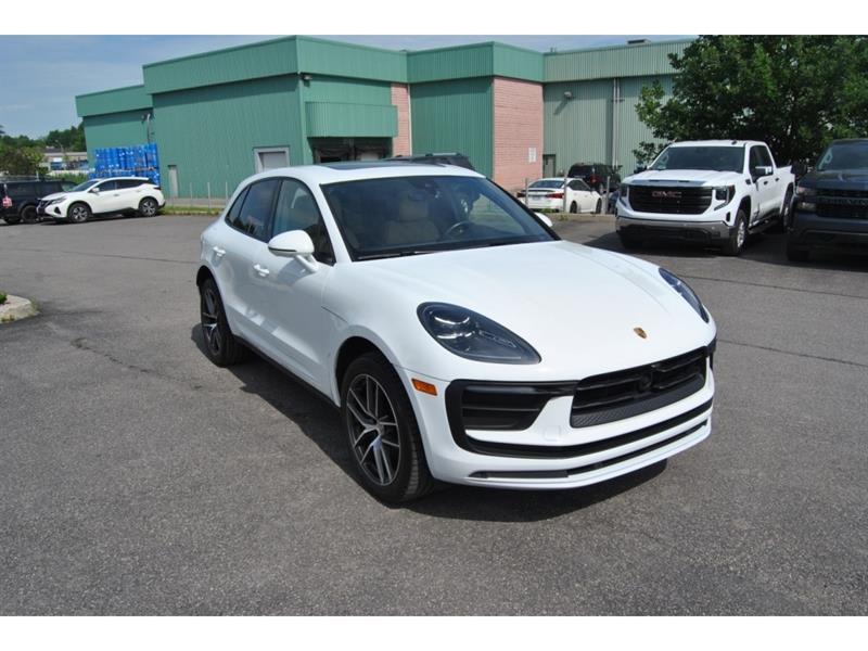 2024 Porsche Macan - Image 7