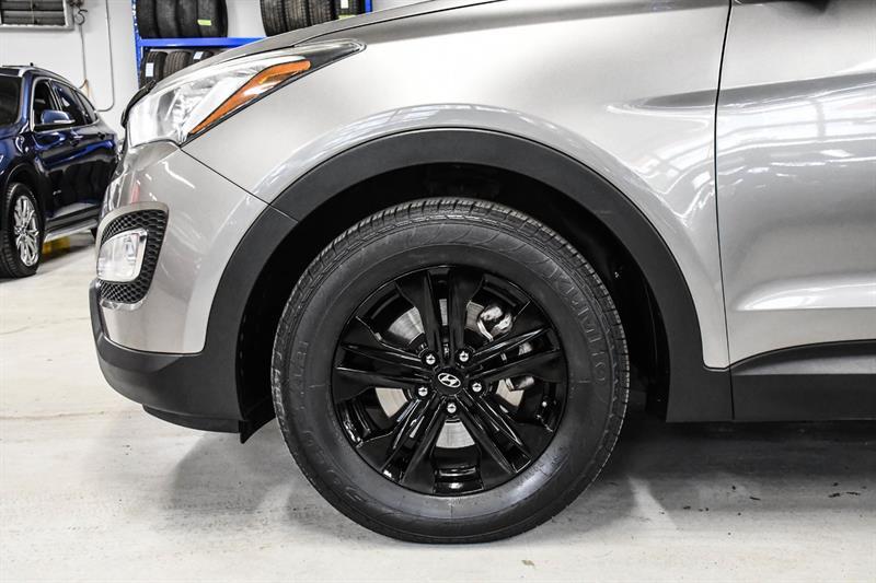 2015 Hyundai Santa Fe - Image 5