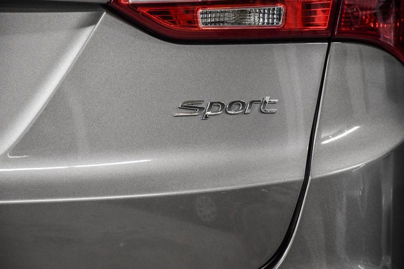 2015 Hyundai Santa Fe - Image 30