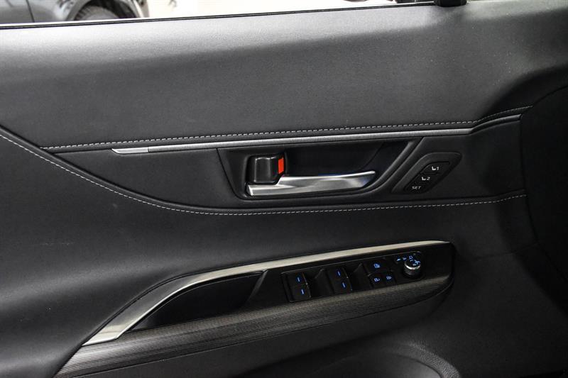 2021 Toyota Venza - Image 23