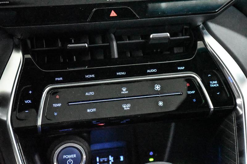 2021 Toyota Venza - Image 33