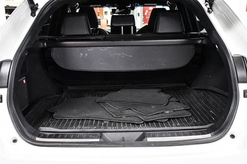 2021 Toyota Venza - Image 36