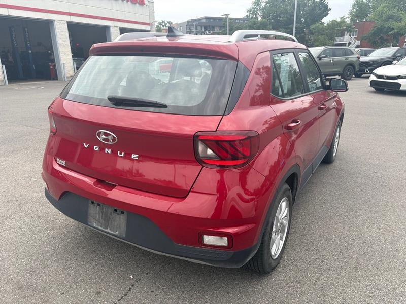 2020 Hyundai Venue - Image 3