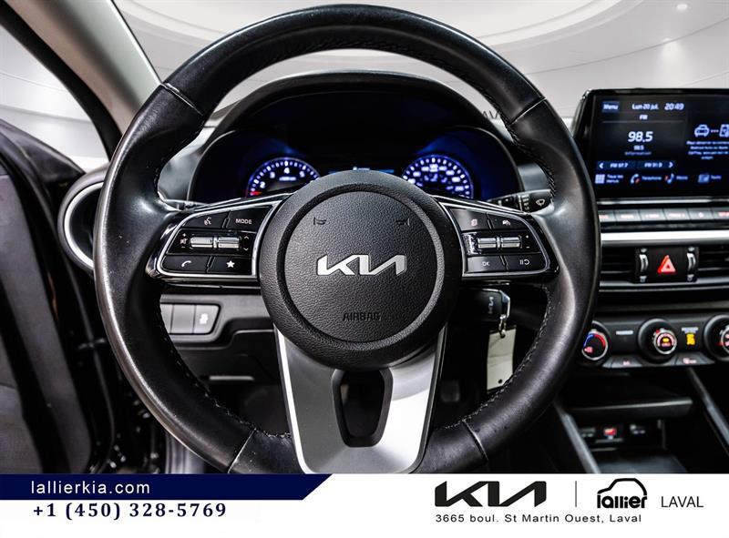 2022 Kia Forte - Image 15