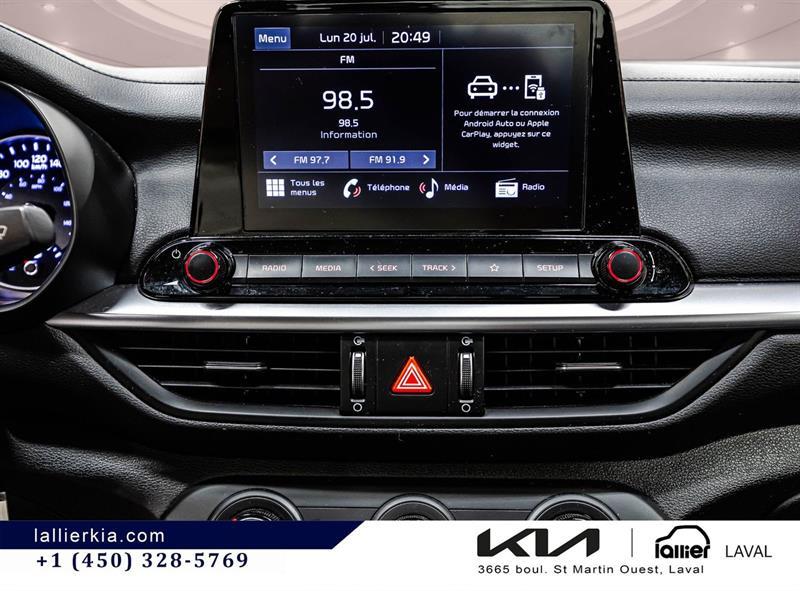 2022 Kia Forte - Image 17
