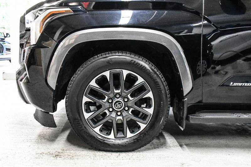 2023 Toyota Sequoia - Image 5