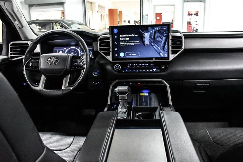 2023 Toyota Sequoia - Image 22