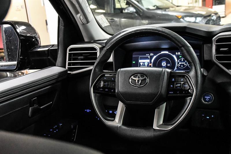 2023 Toyota Sequoia - Image 27