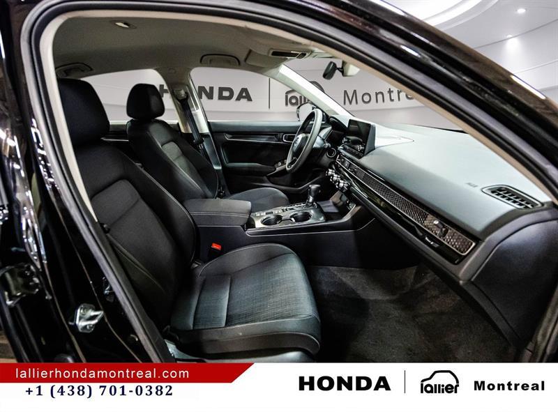 2025 Honda Civic - Image 17