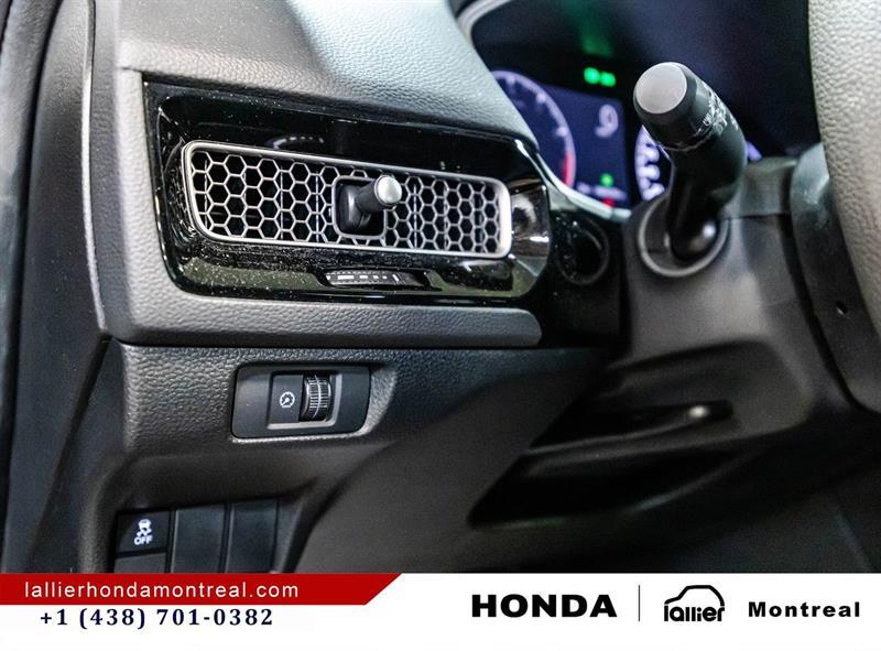 2025 Honda Civic - Image 20