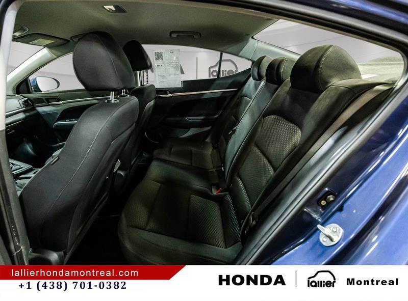 2019 Hyundai Elantra - Image 13