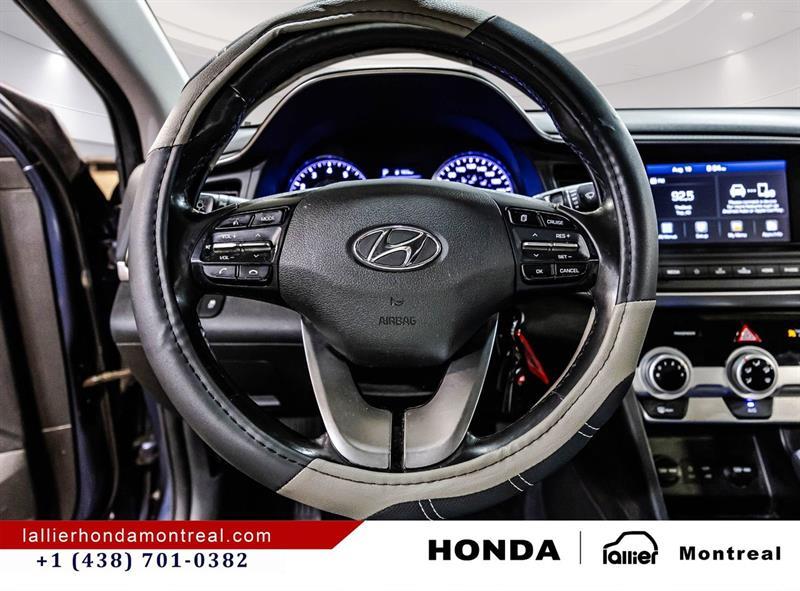 2019 Hyundai Elantra - Image 21
