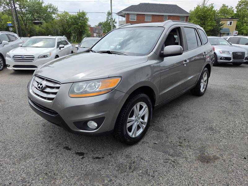 2011 Hyundai Santa Fe - Image 3