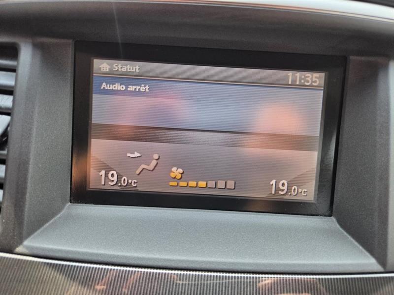 2016 Infiniti QX60 - Image 27