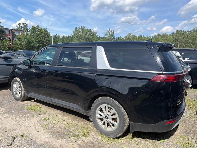 2023 Kia Carnival - Image 2