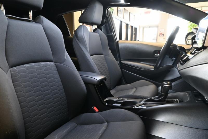 2023 Toyota Corolla - Image 29