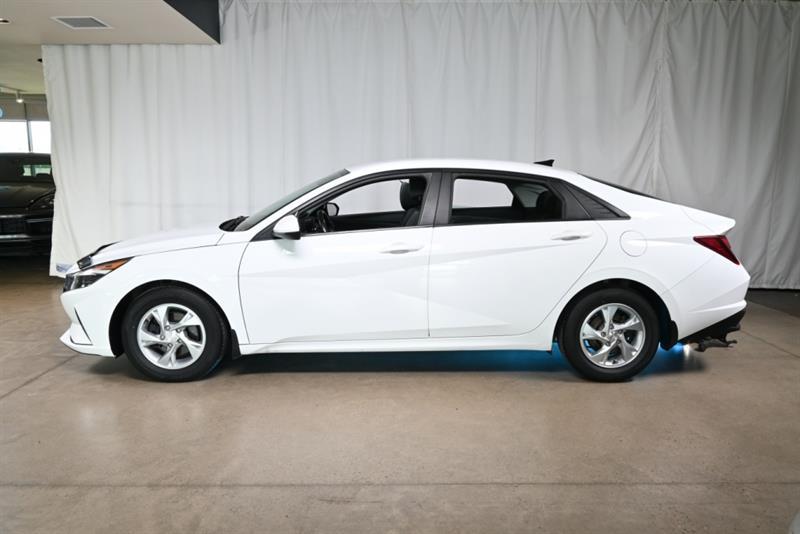 2021 Hyundai Elantra - Image 10