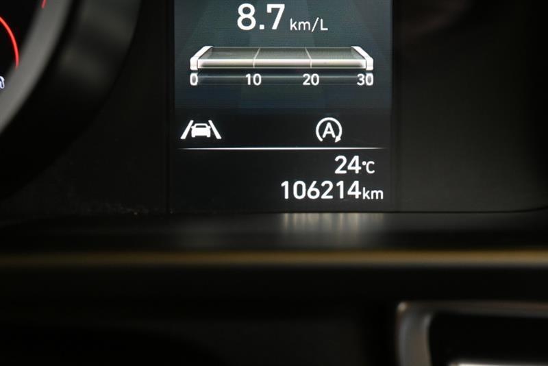 2021 Hyundai Elantra - Image 22