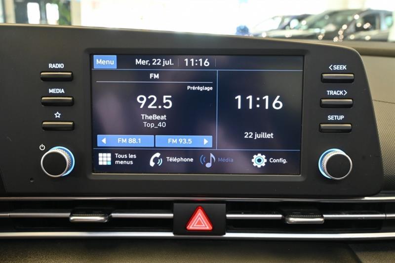 2021 Hyundai Elantra - Image 24