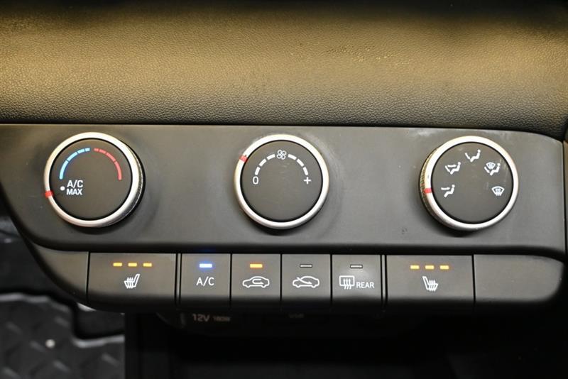 2021 Hyundai Elantra - Image 26