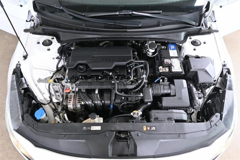 2021 Hyundai Elantra - Image 37