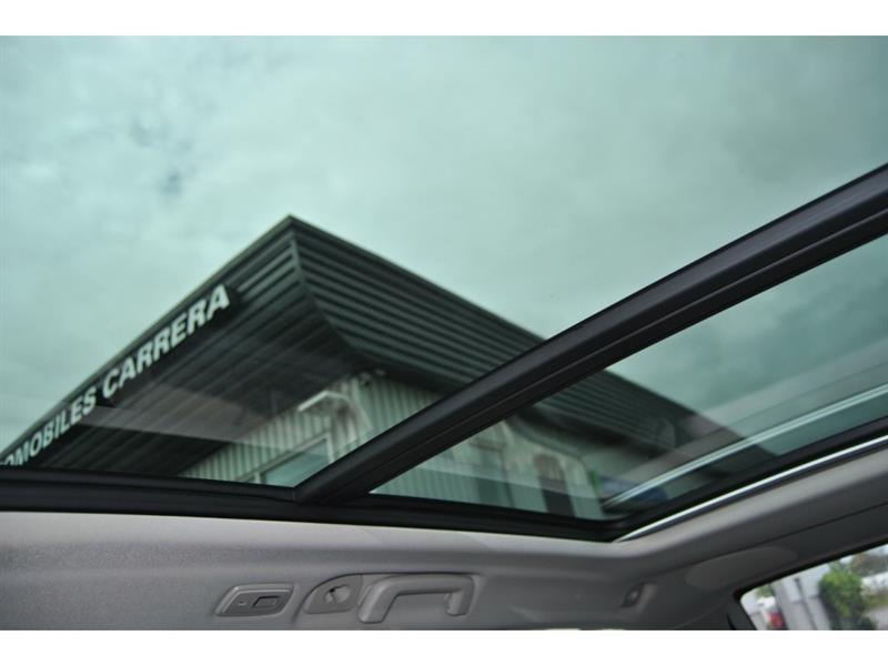 2022 Volvo V90 - Image 26