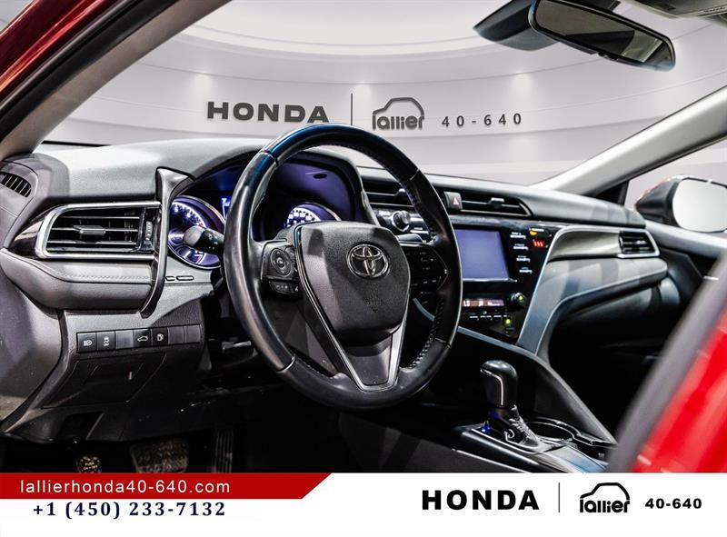 2018 Toyota Camry - Image 19