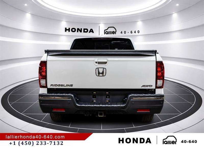 2020 Honda Ridgeline - Image 6