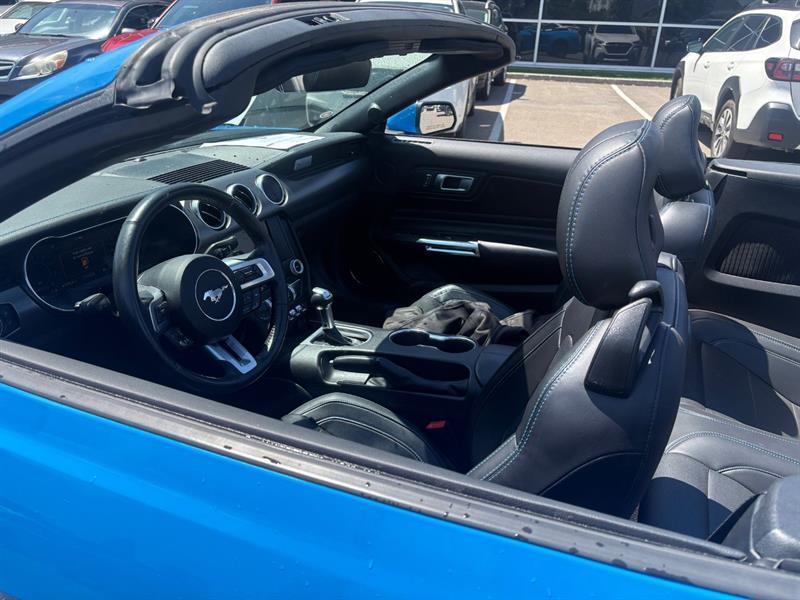 2022 Ford Mustang - Image 7