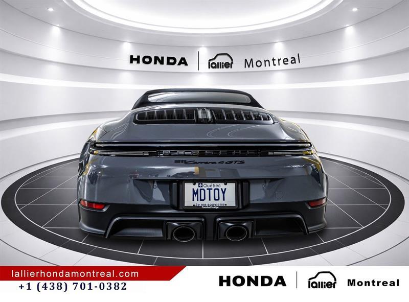2026 Porsche 911 - Image 6