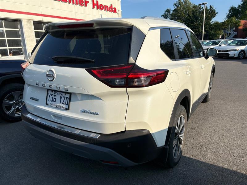 2022 Nissan Rogue - Image 3