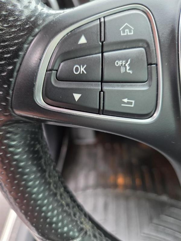 2018 Mercedes-Benz C-Class - Image 18