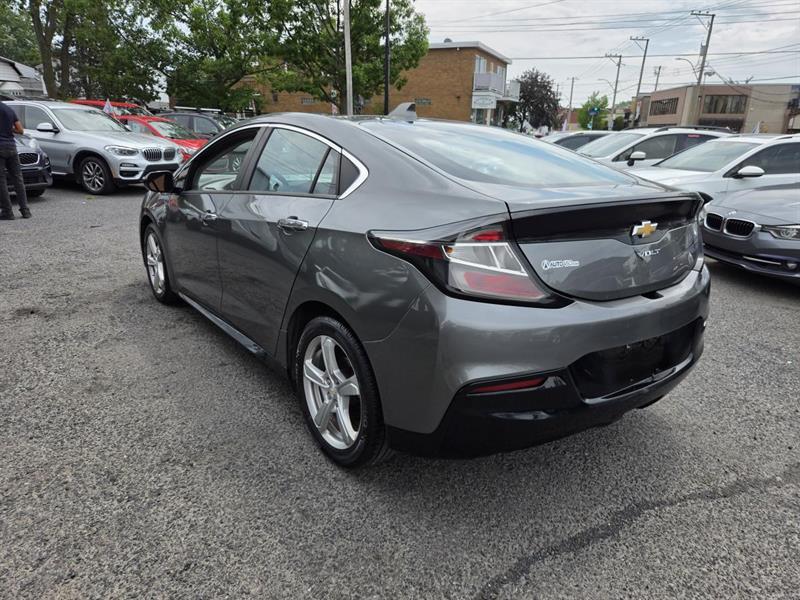 2017 Chevrolet Volt - Image 5