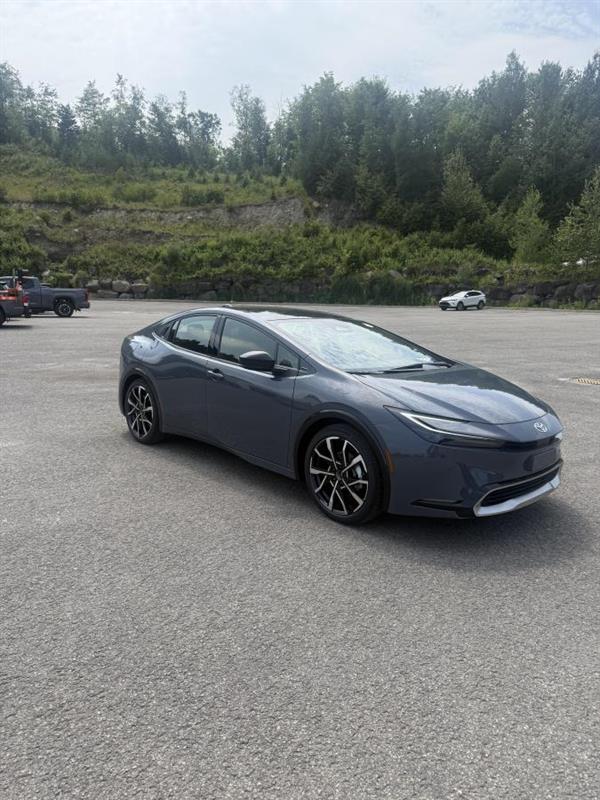 Gray 2026 Toyota Prius Plug-In Hybrid Hatchback Front-Wheel Drive Continuously Variable Transmission
