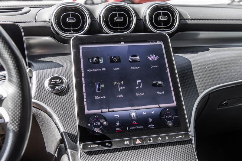 2024 Mercedes-Benz GLC - Image 32